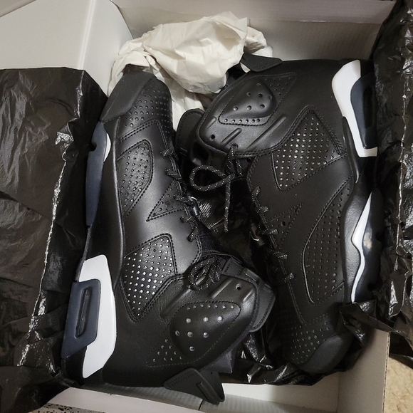 Jordan | Shoes | Jordan Retro 6 Black 